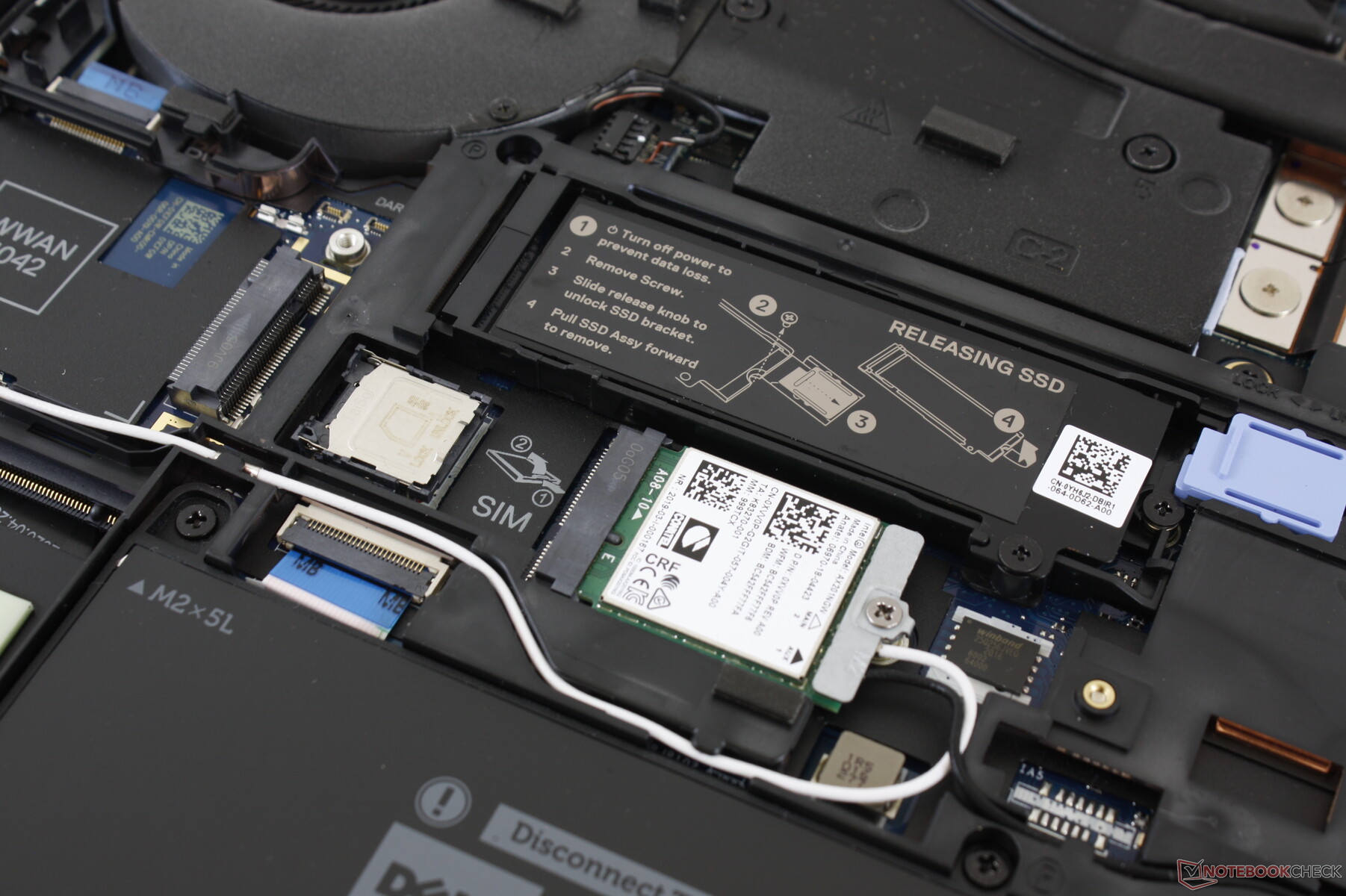 dell Precision 7550 - صورة 20 - ديل