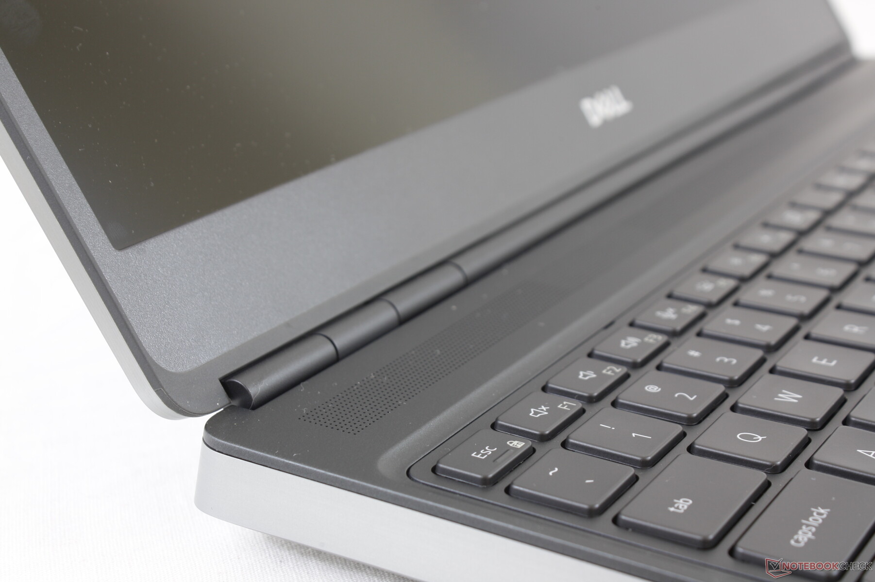 dell Precision 7550 - صورة 4 - ديل
